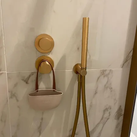Angolo Di Zoe Apartman Trieszt