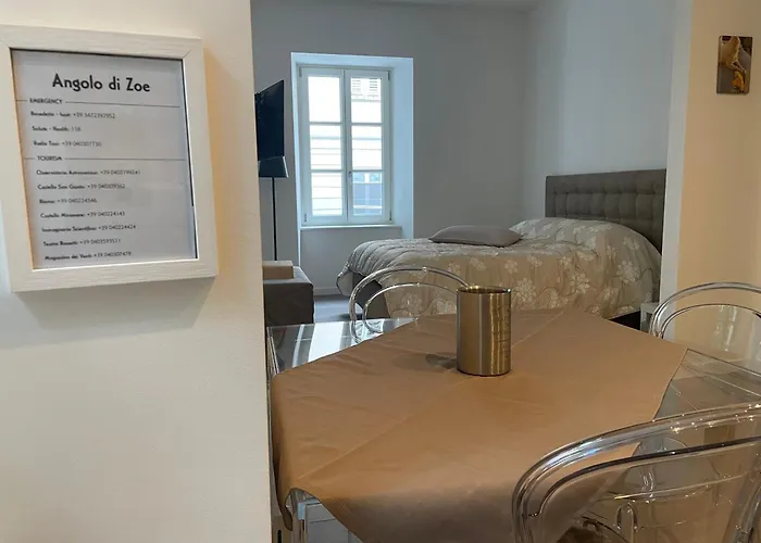 Angolo Di Zoe * Trieste